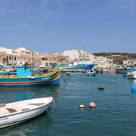 Apartment Beautiful 3br In Malta's Touristic Fishing Village By 360 Estates